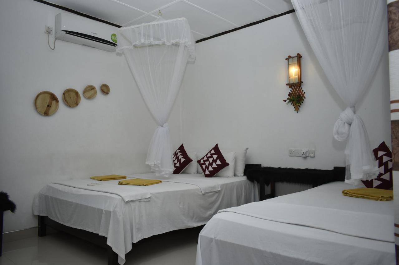 Sigiri Rock Side Home Stay Sigiriya Exteriör bild