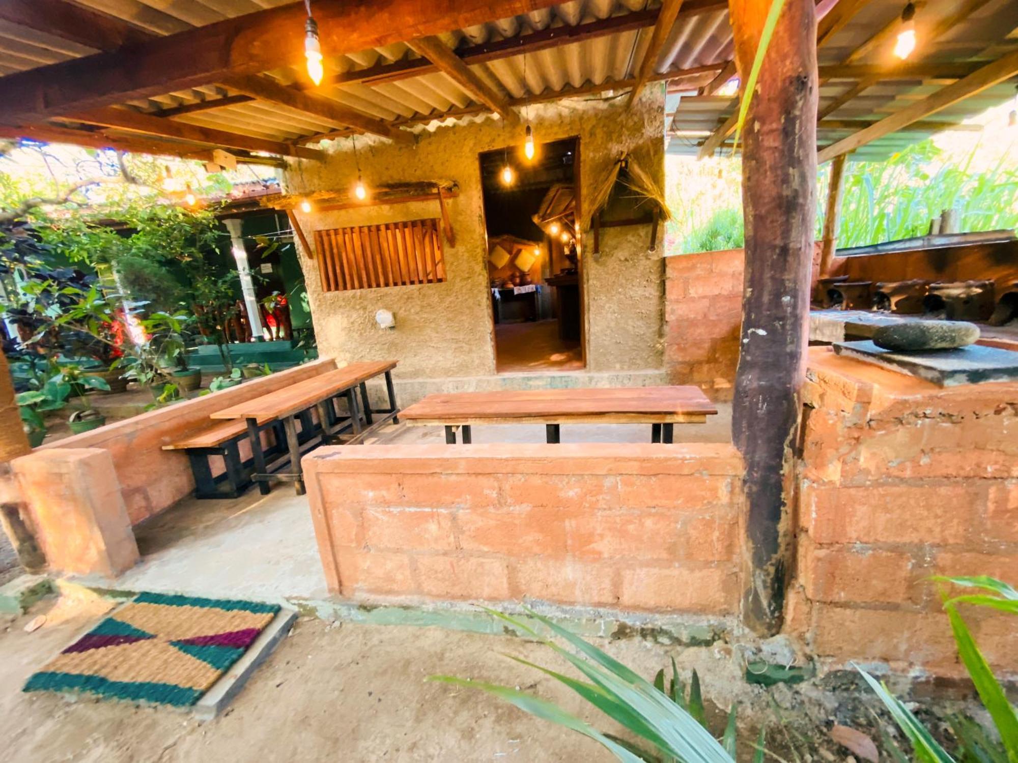Sigiri Rock Side Home Stay Sigiriya Exteriör bild